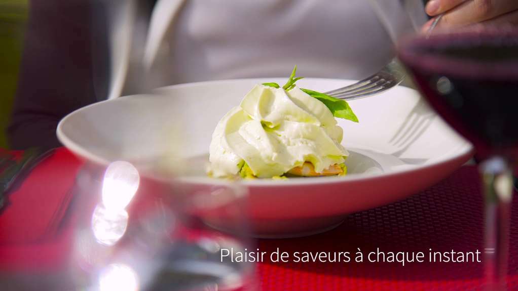Kyriad Rouen Nord - Mont Saint Aignan Restaurang bild