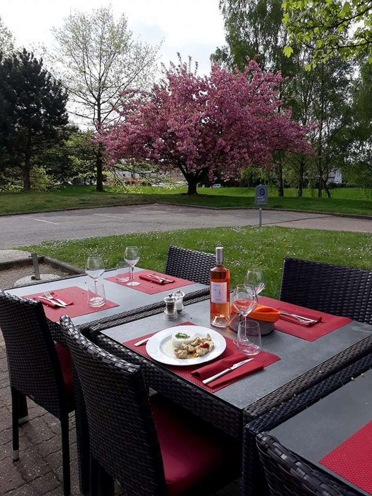 Kyriad Rouen Nord - Mont Saint Aignan Restaurang bild